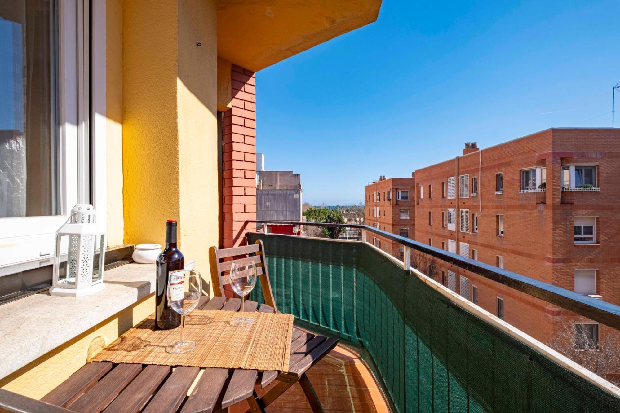 산트 아드리아 데 베소스 5 Min To The Sea And 15 Min To Barcelona Center 아파트 외부 사진