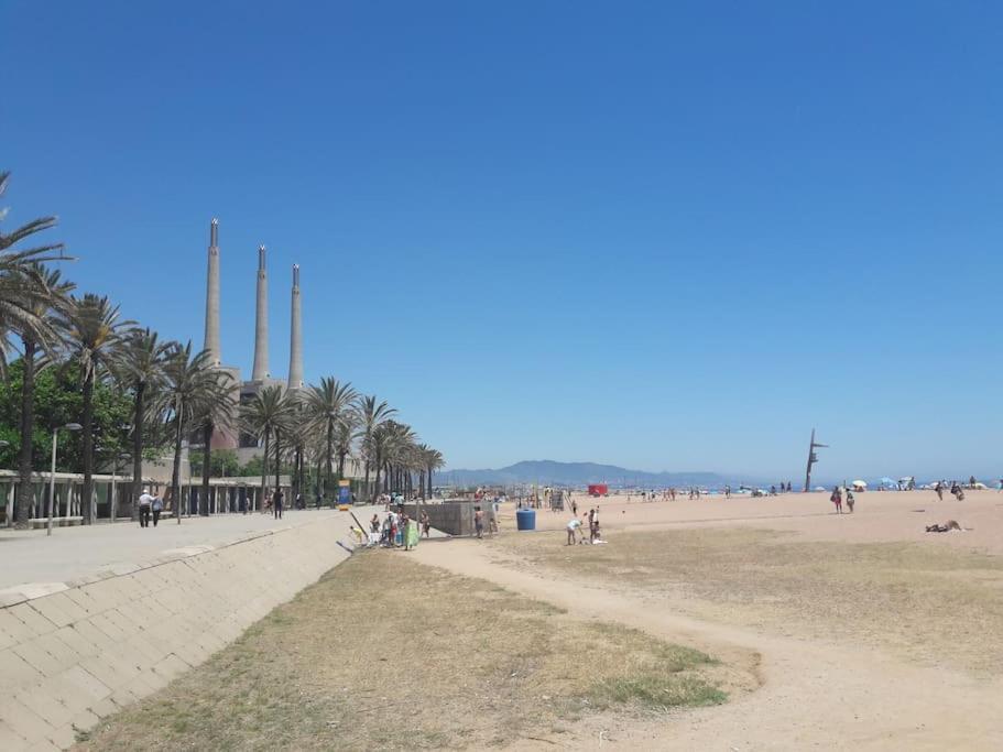 산트 아드리아 데 베소스 5 Min To The Sea And 15 Min To Barcelona Center 아파트 외부 사진