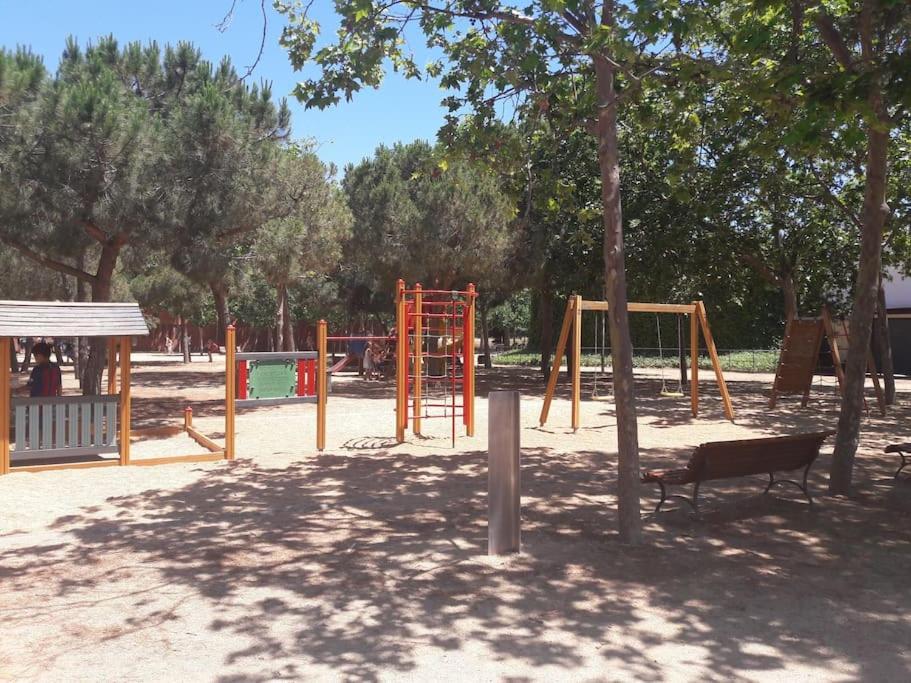 산트 아드리아 데 베소스 5 Min To The Sea And 15 Min To Barcelona Center 아파트 외부 사진